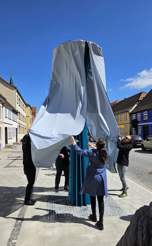 Enthüllung der Skulptur Colonna_4000_16, Neubrandenburg
