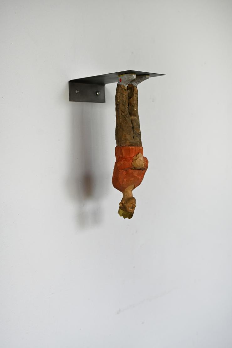 Johannes Hepp, „Hängender König“, 2020