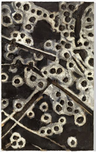 Trak Wendisch, Feld II, 2019, Relief in Wabenpappe, gebrannt, farbig gefasst, 199,5 x 124 x 4 cm