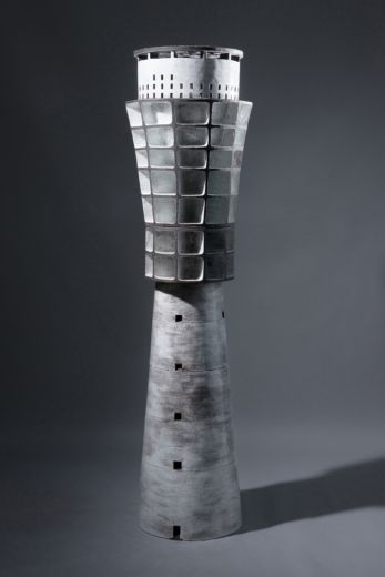 Turmspeicher, 2014,Keramik glasiert, 181 x 50 x 50 cm